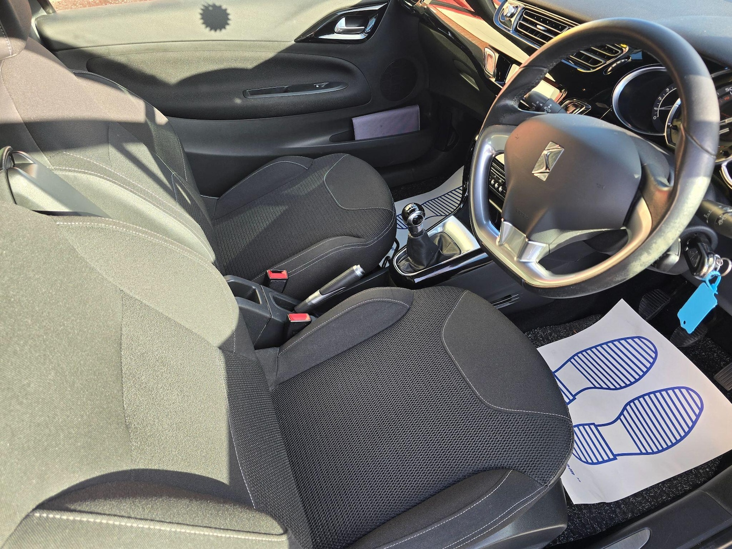 Used Citroen DS3 2013 for sale - 76689743: Photo 11