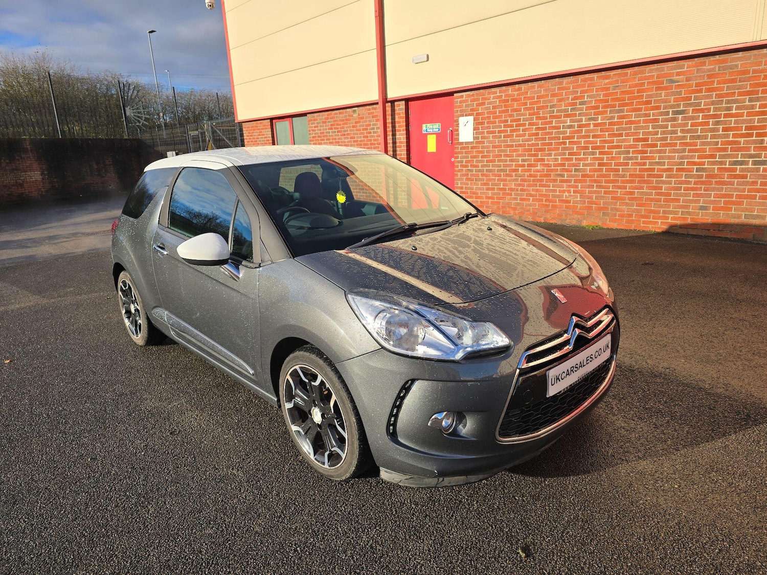 Used Citroen DS3 2013 for sale - 76689743: Photo 6