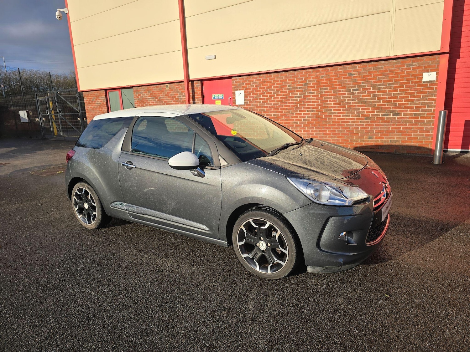 Used Citroen DS3 2013 for sale - 76689743: Photo 7
