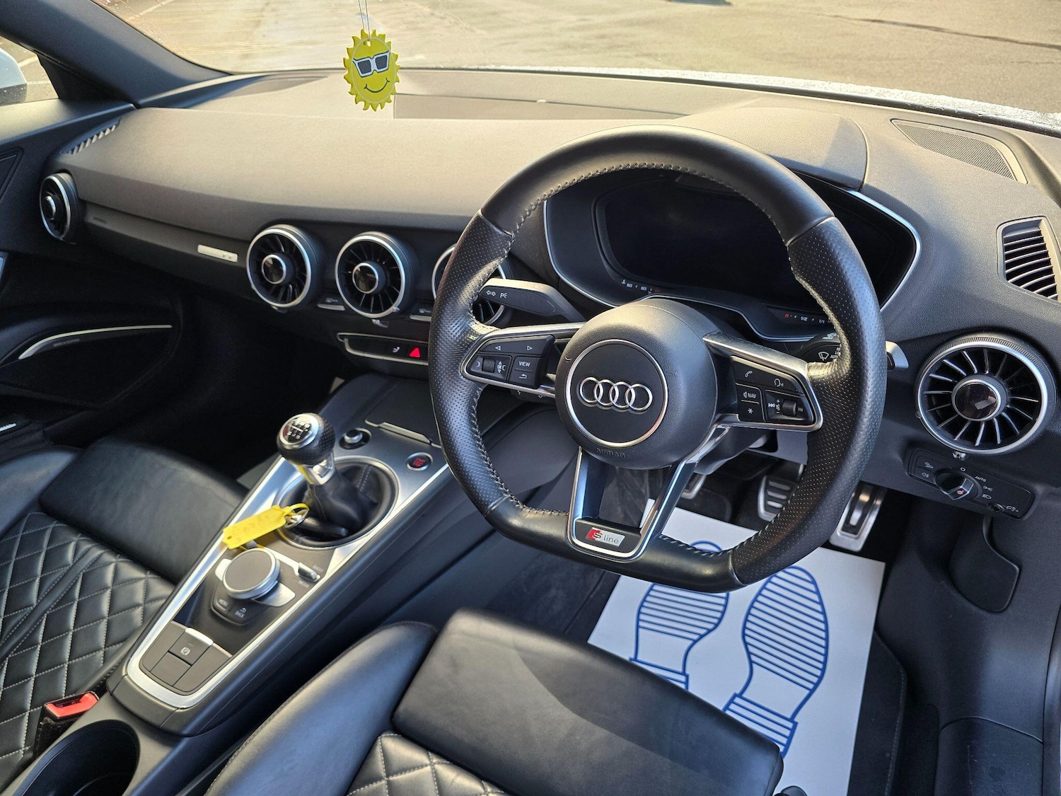 Used Audi TT 2015 for sale - 76538182: Photo 3