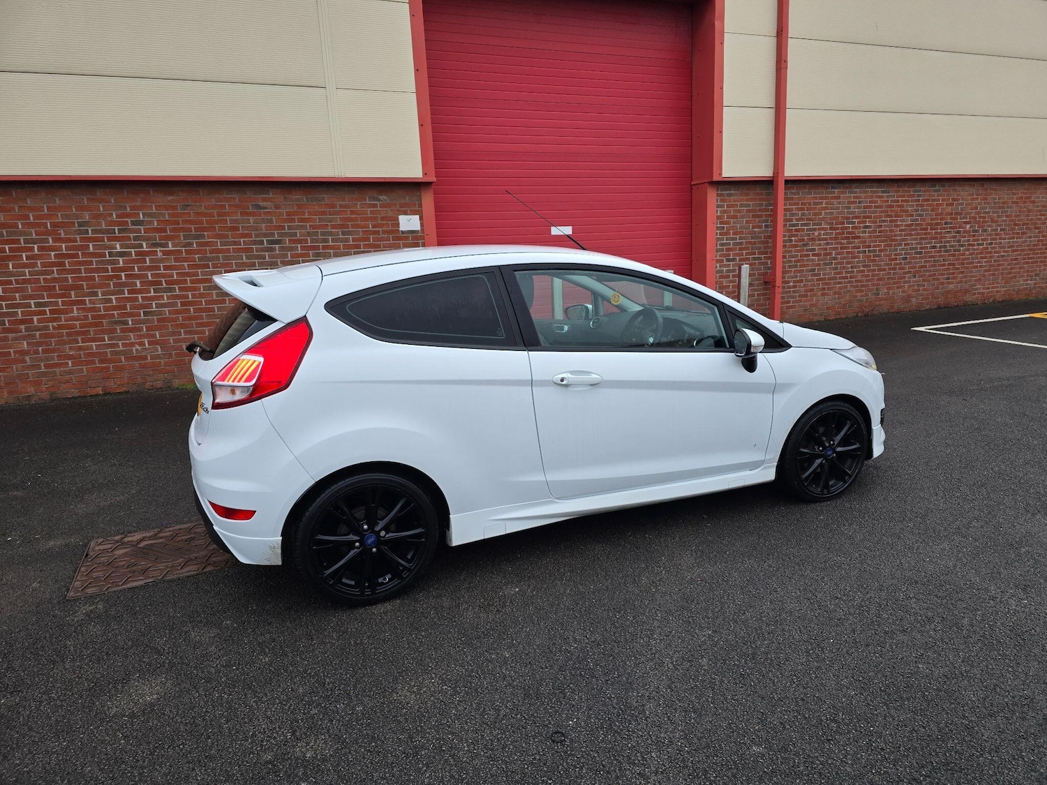 Used Ford Fiesta 2016 for sale - 77120214: Photo 16
