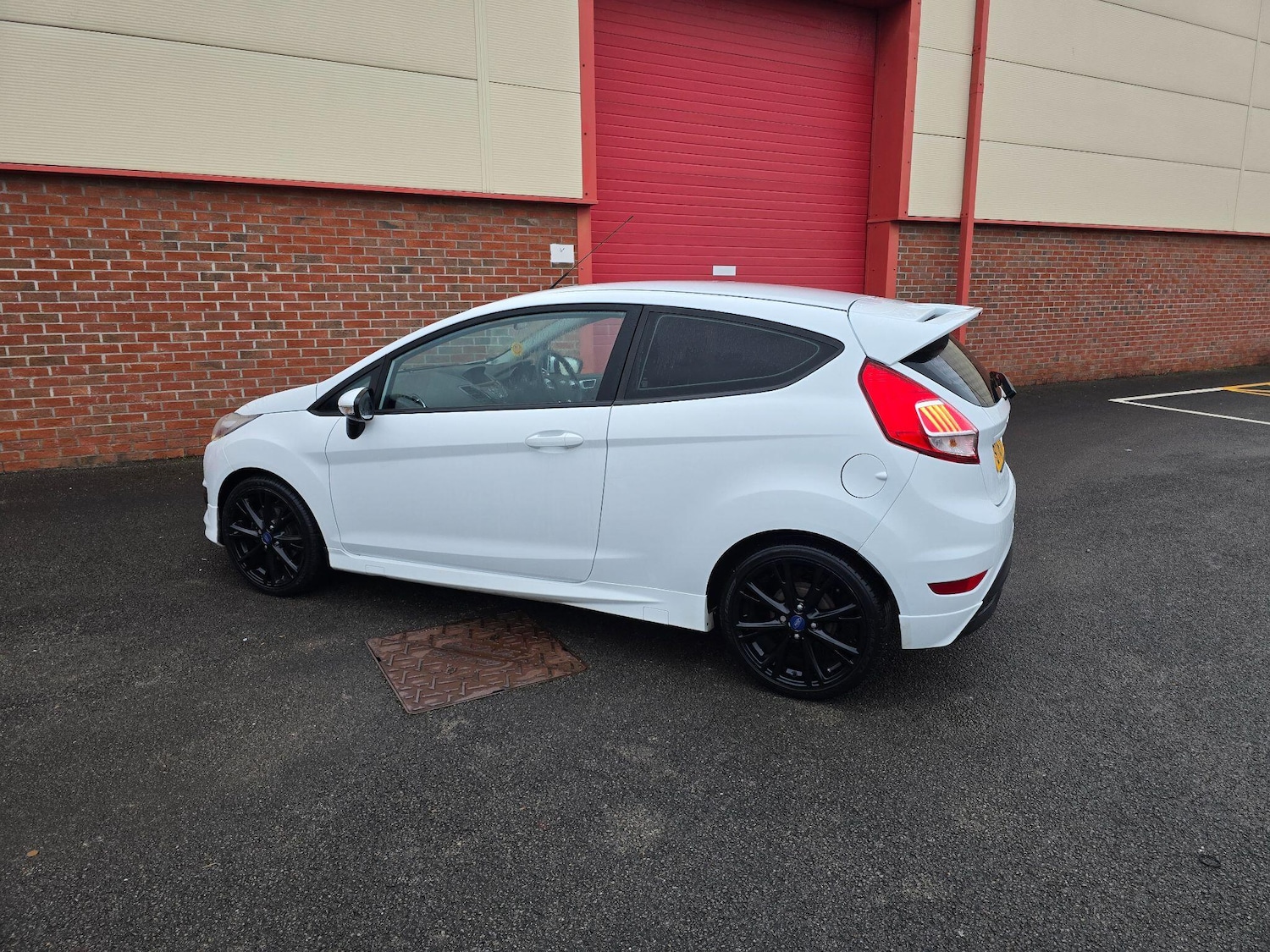 Used Ford Fiesta 2016 for sale - 77120214: Photo 9