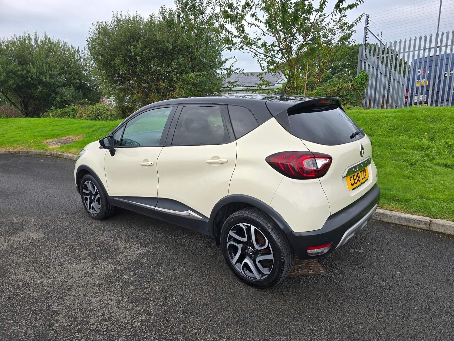 Used Renault Captur 2018 for sale - 76991741: Photo 6