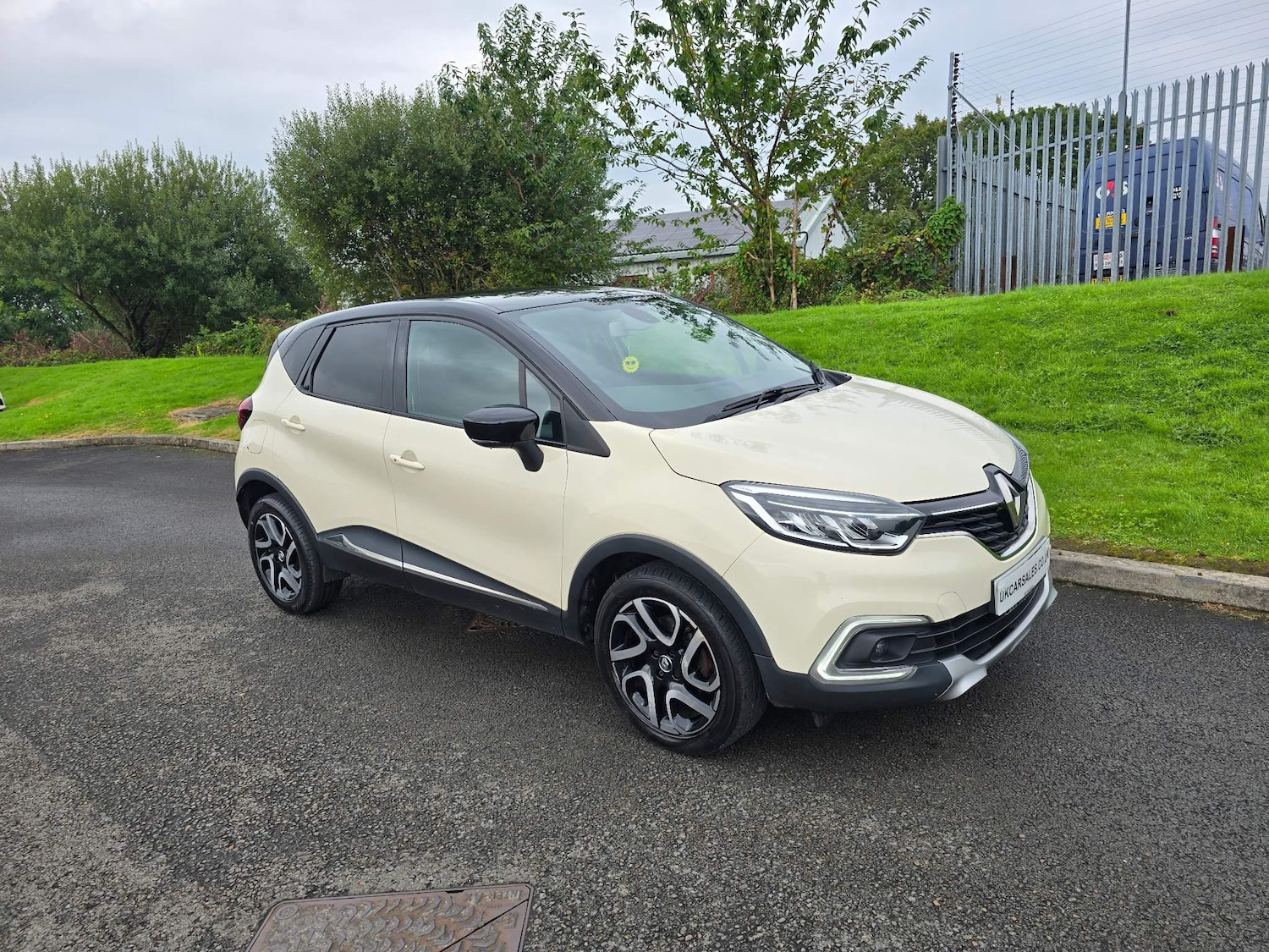 Used Renault Captur 2018 for sale - 76991741: Photo 9