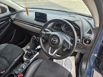 Used Mazda Mazda2 2017 for sale - 79481794: Photo
