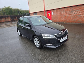 Used Skoda Fabia 2018 for sale - 76032443: Photo 2