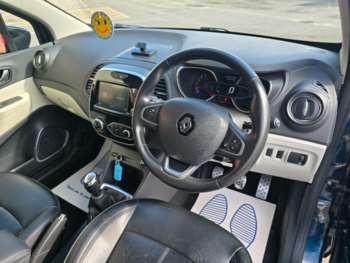 Used Renault Captur 2017 for sale - 74174127: Photo