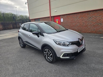 Used Renault Captur 2018 for sale - 78309891: Photo