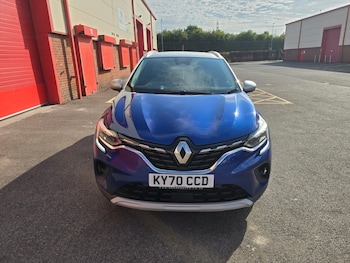 Used Renault Captur 2020 for sale - 79385402: Photo