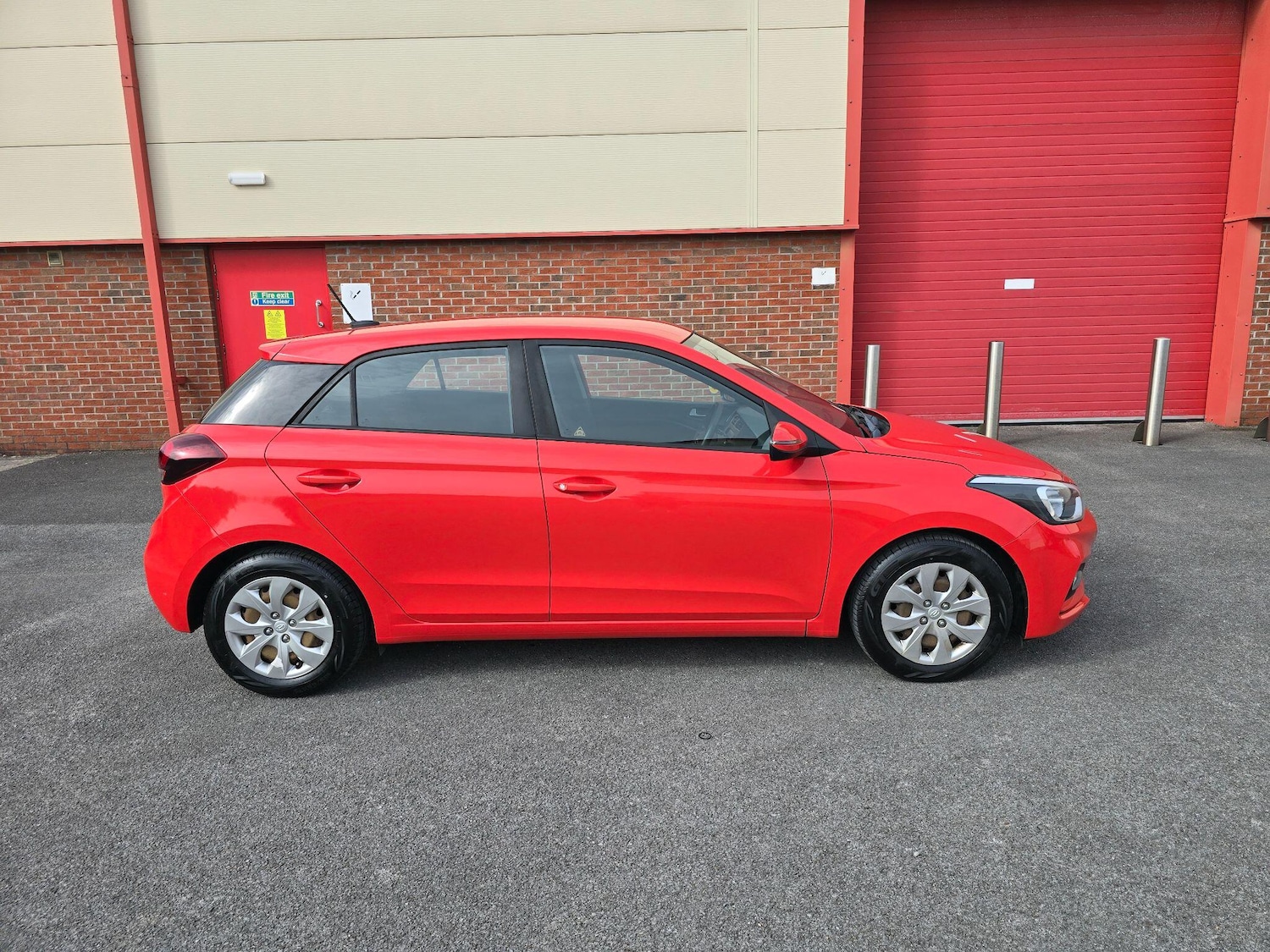 Used Hyundai i20 2018 for sale - 76988434: Photo 19