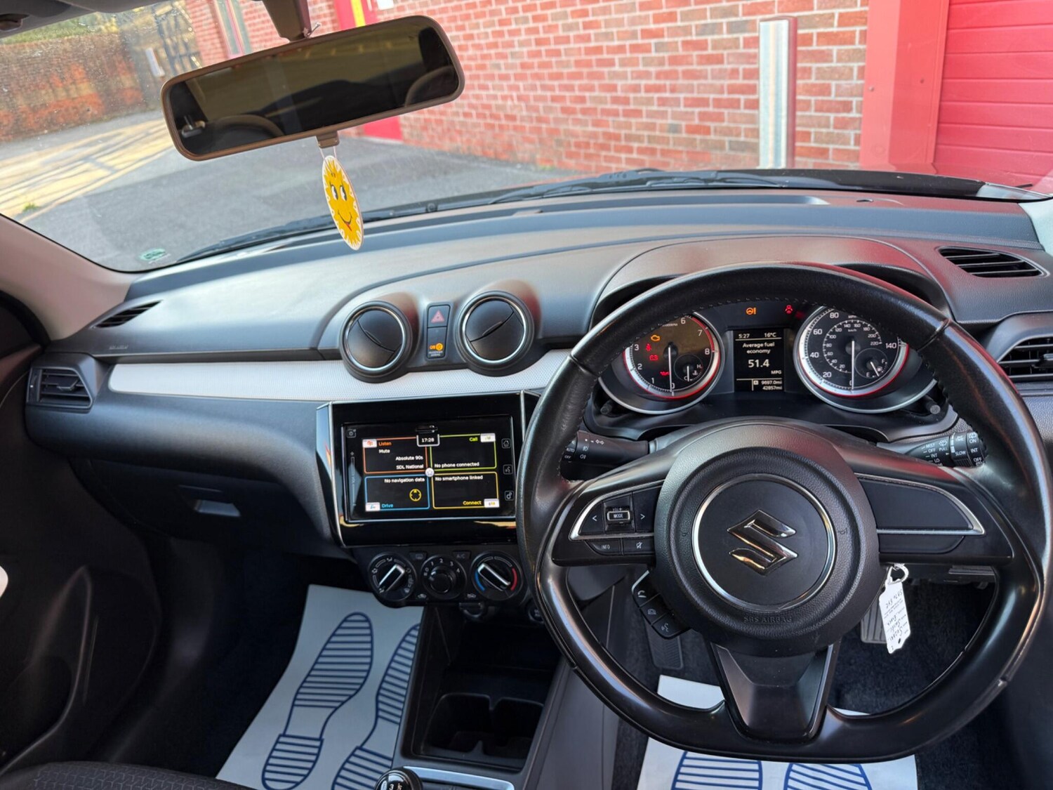 Used Suzuki Swift 2020 for sale - 76032528: Photo 27
