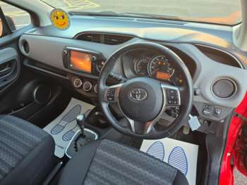 Used Toyota Yaris 2016 for sale - 73869366: Photo