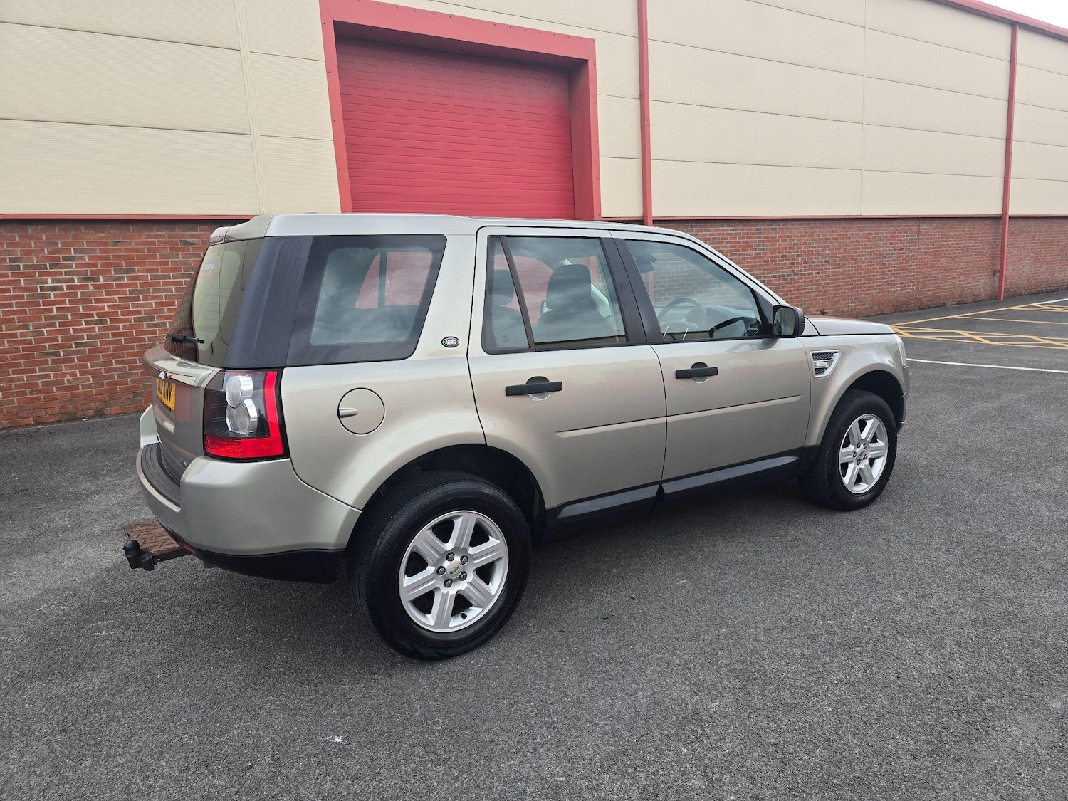 Used Land Rover Freelander 2 for sale - 76997310: Photo 11