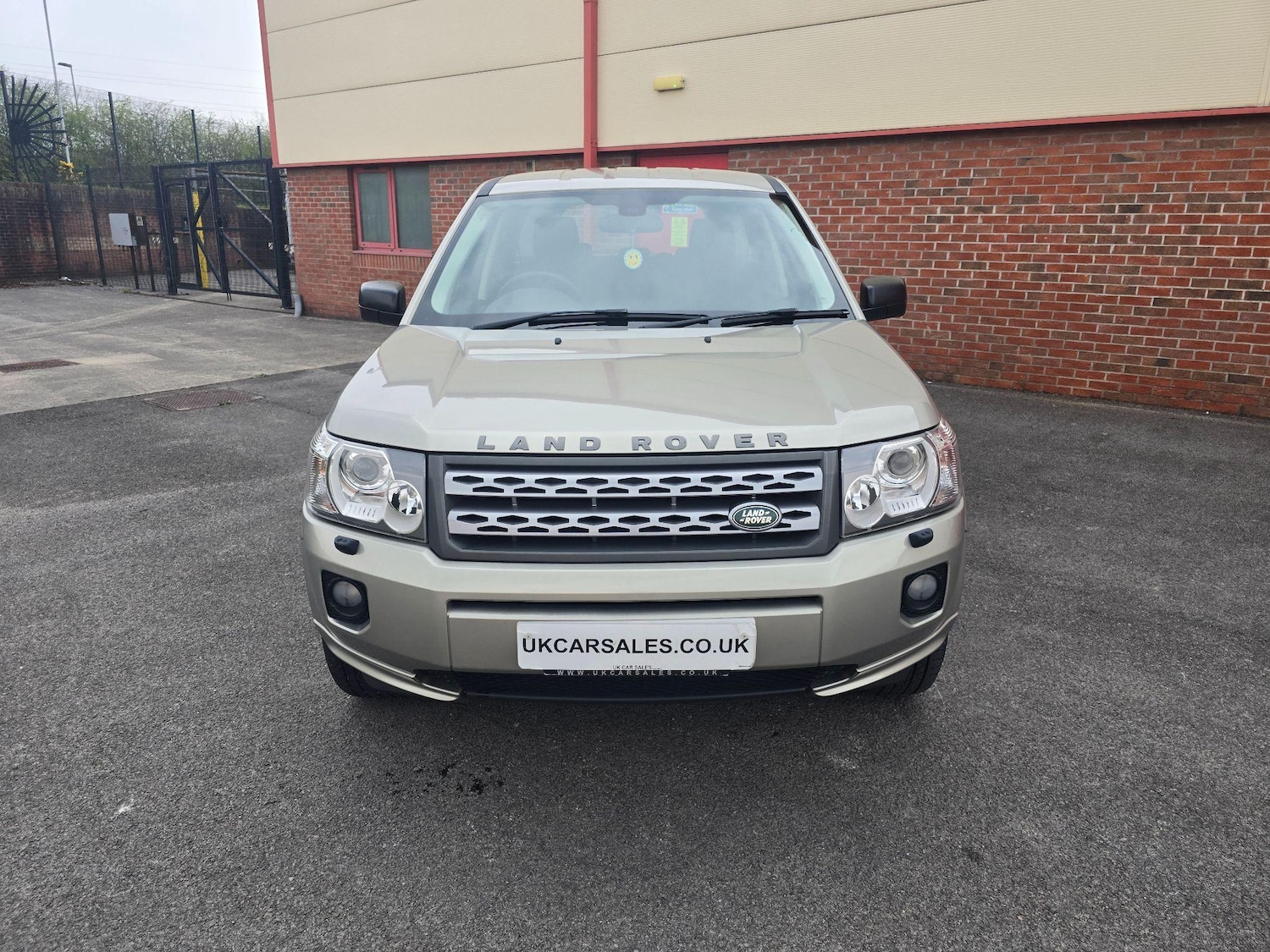 Used Land Rover Freelander 2 for sale - 76997310: Photo 4