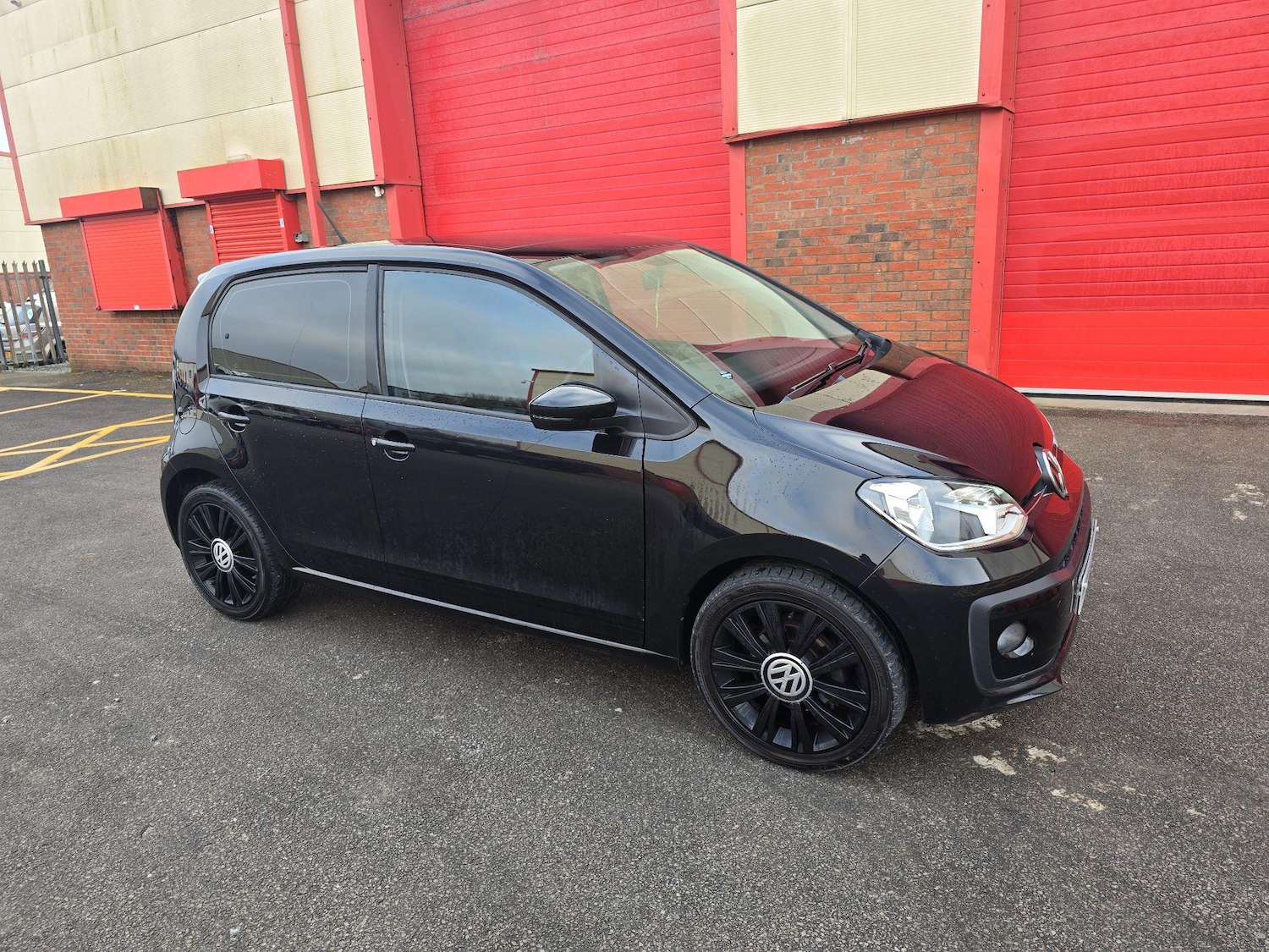 Used Volkswagen up! 2017 for sale - 77166944: Photo 5