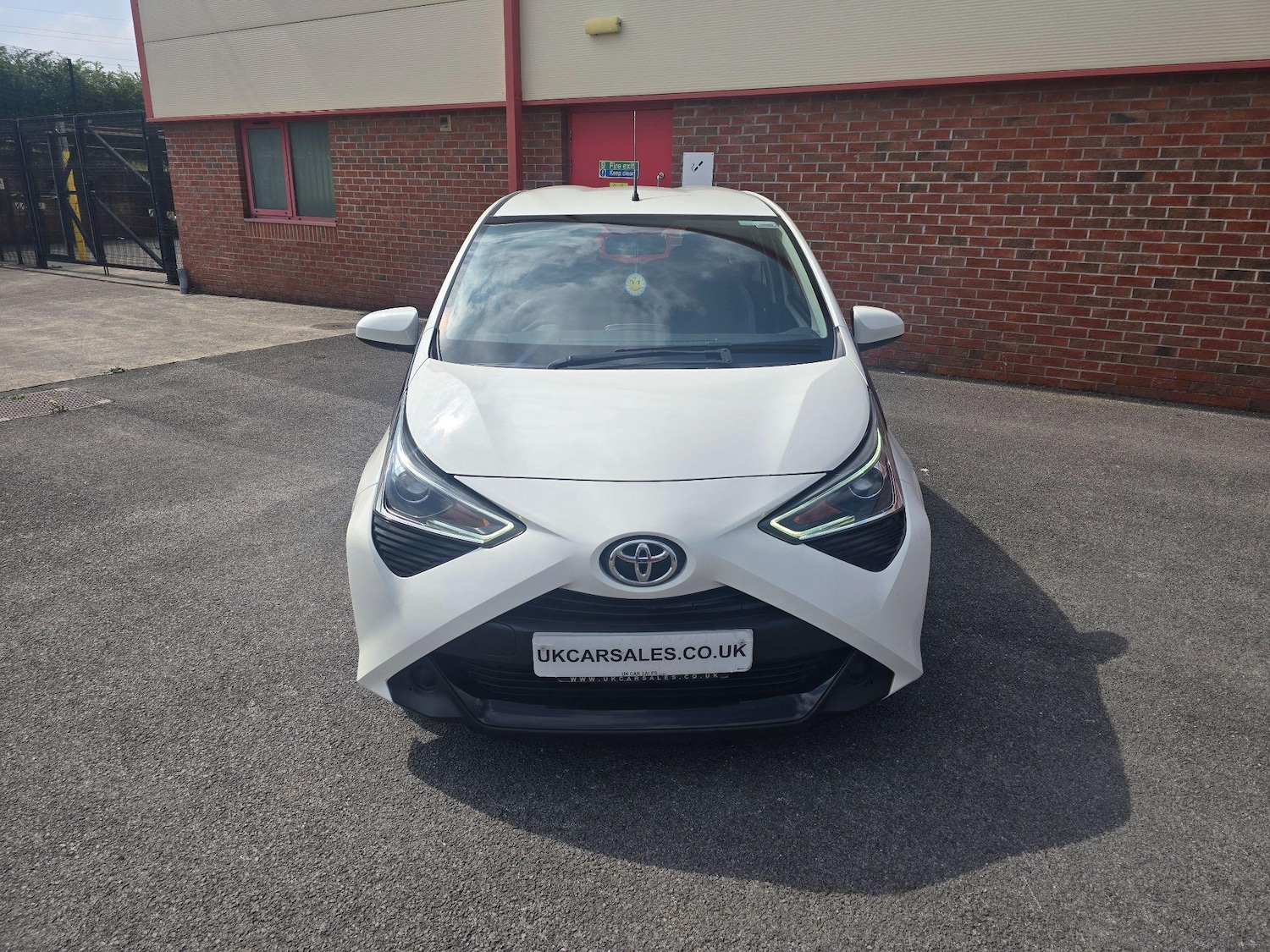 Used Toyota AYGO 2019 for sale - 76991136: Photo 2