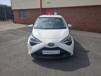 Used Toyota AYGO 2019 for sale - 76991136: Photo