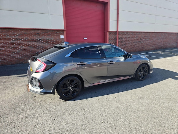 Used Honda Civic 2019 for sale - 76031568: Photo 7