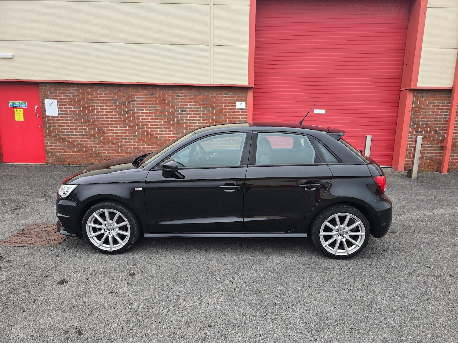 Used Audi A1 2017 for sale - 77574818: Photo 16