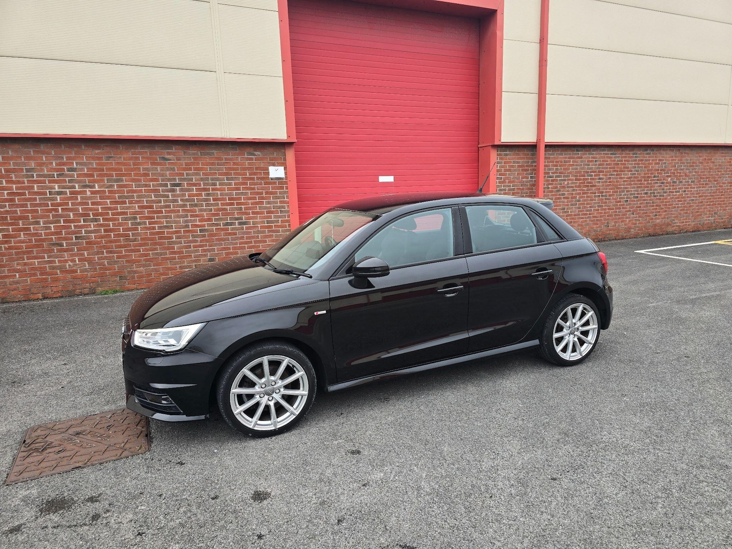 Used Audi A1 2017 for sale - 77574818: Photo 6