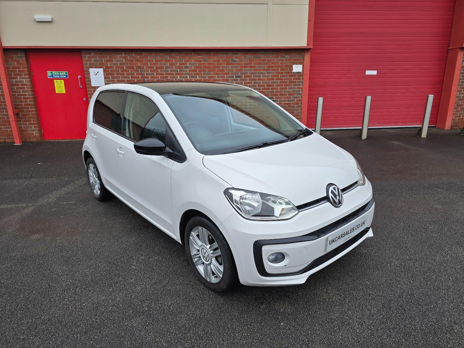 Used Volkswagen up! 2016 for sale - 77510978: Photo 10
