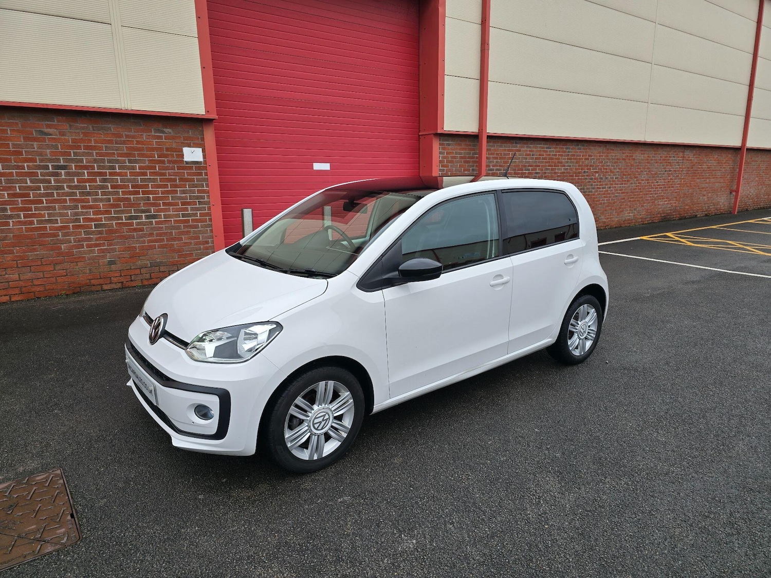 Used Volkswagen up! 2016 for sale - 77510978: Photo 11