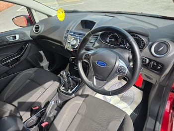 Used Ford Fiesta 2015 for sale - 79790977: Photo