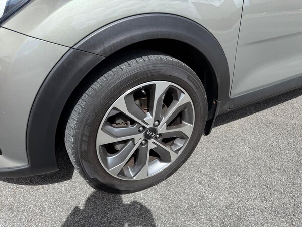 Used Kia Stonic 2019 for sale - 74408757: Photo 15