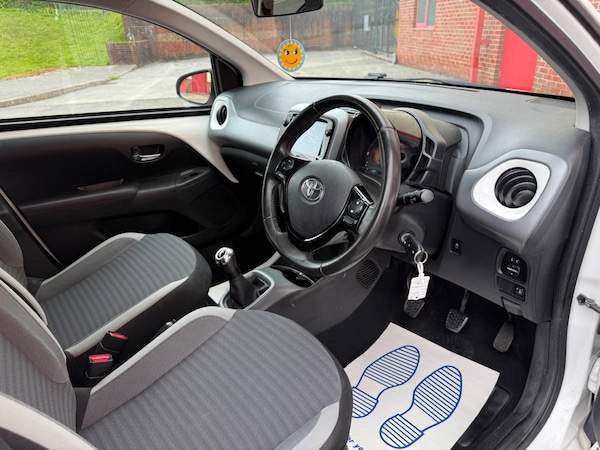 Used Toyota AYGO 2018 for sale - 74408922: Photo 11