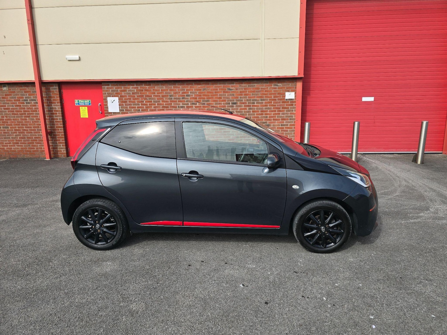 Used Toyota AYGO 2018 for sale - 77993728: Photo 21