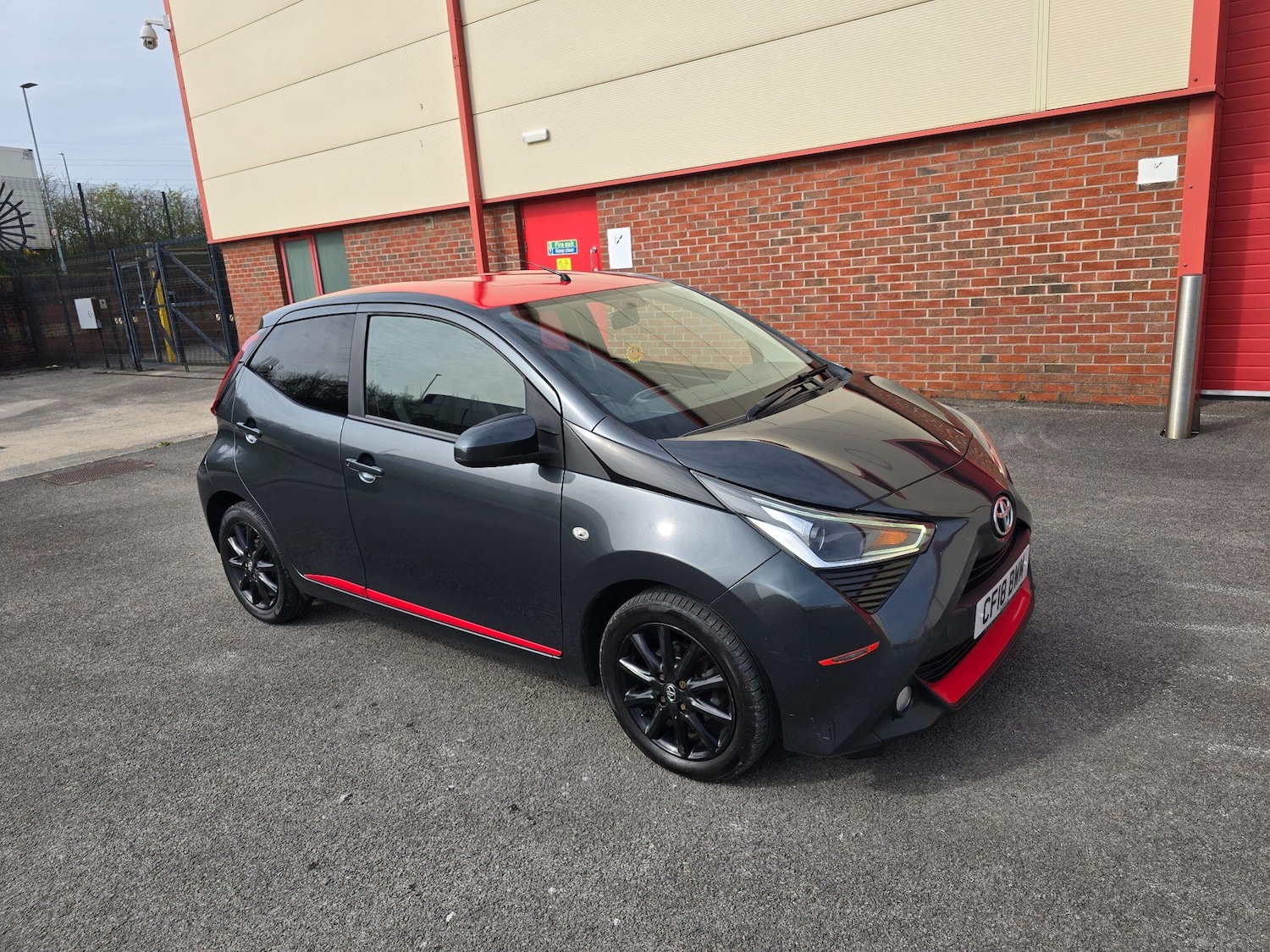 Used Toyota AYGO 2018 for sale - 77993728: Photo 9