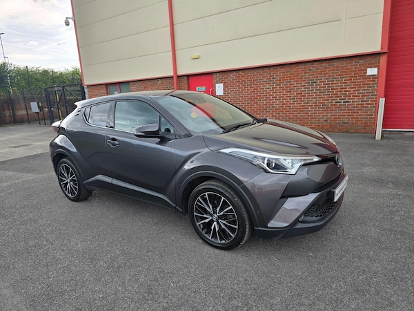 Used Toyota C-HR 2019 for sale - 74532912: Photo 2