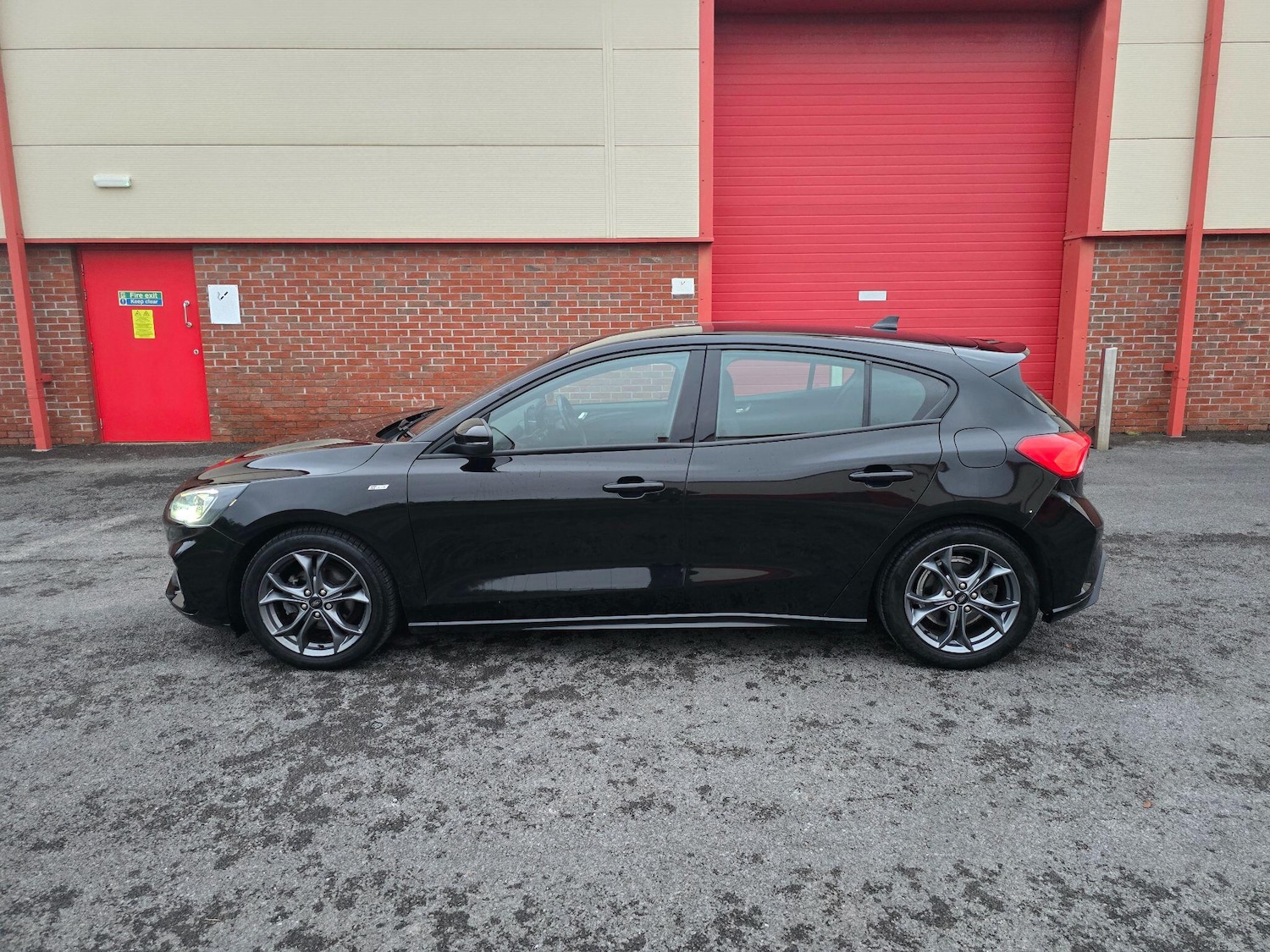 Used Ford Focus 2019 for sale - 76991777: Photo 12