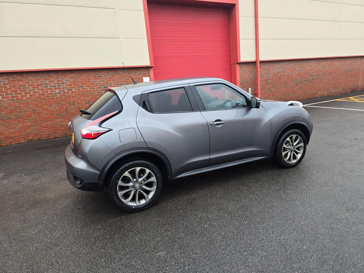 Used Nissan Juke 2014 for sale - 76059799: Photo 14