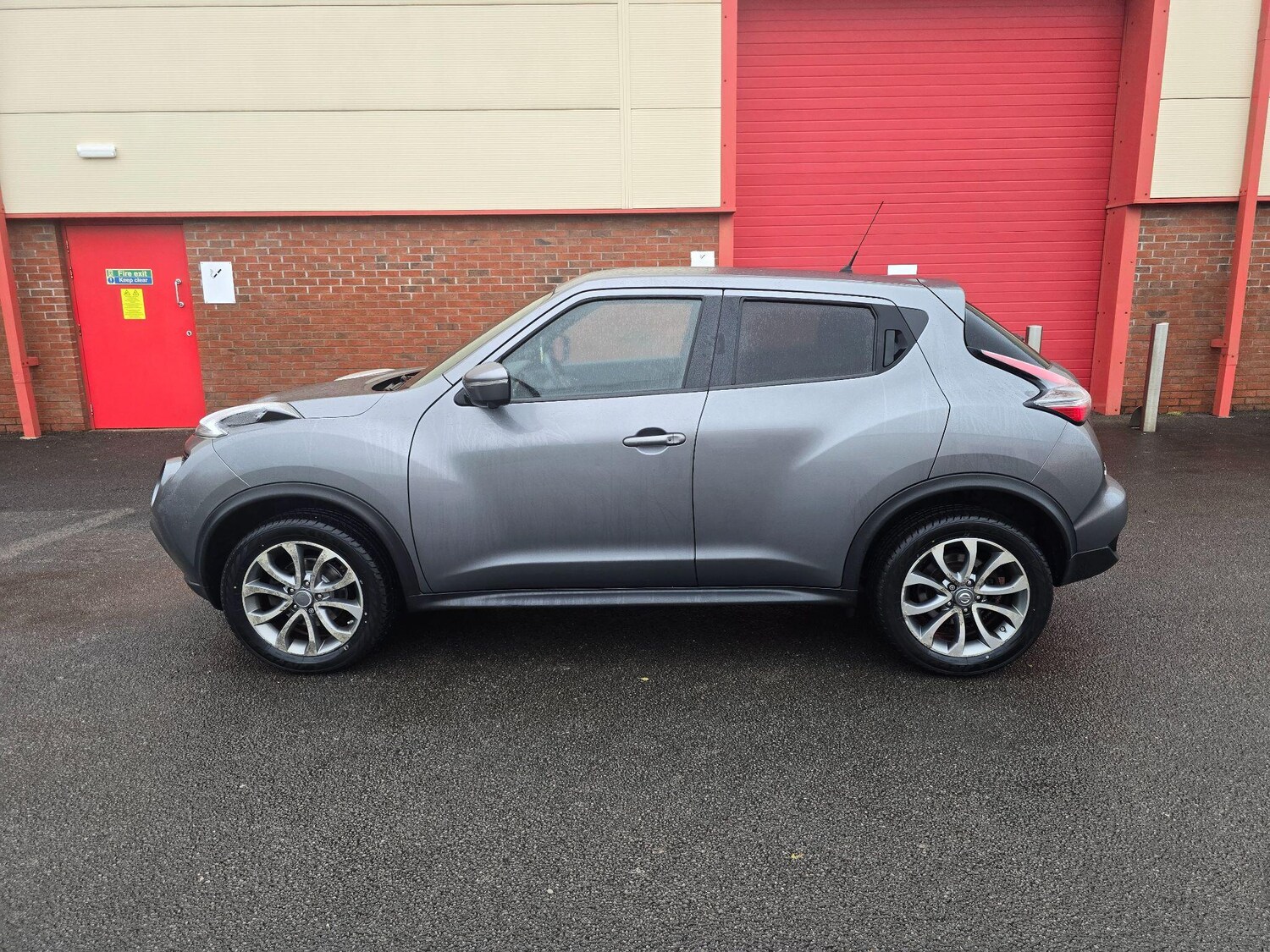 Used Nissan Juke 2014 for sale - 77467987: Photo 13