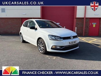 Used Volkswagen Polo 2016 for sale - 78309913: Photo