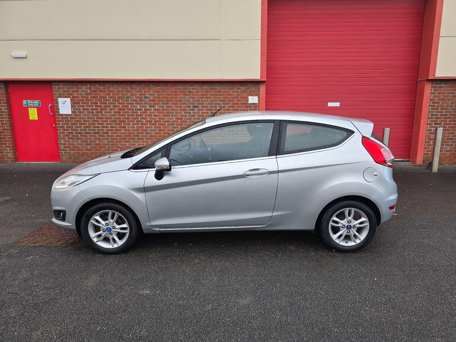 Used Ford Fiesta 2016 for sale - 77238553: Photo 14