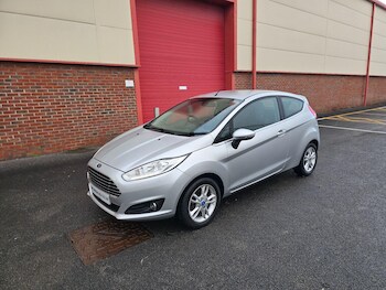Used Ford Fiesta 2016 for sale - 77238553: Photo