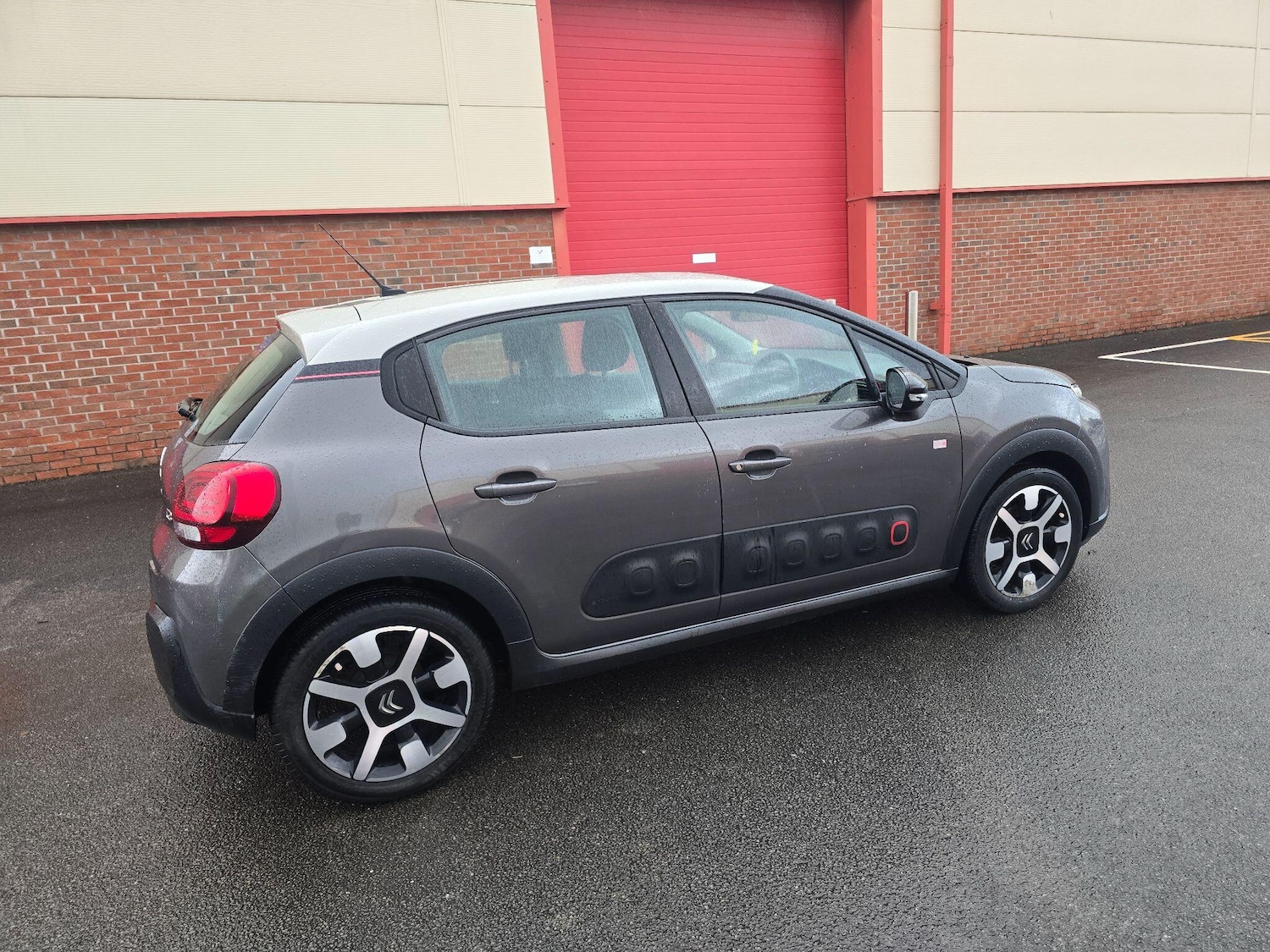 Used Citroen C3 2018 for sale - 76727288: Photo 15
