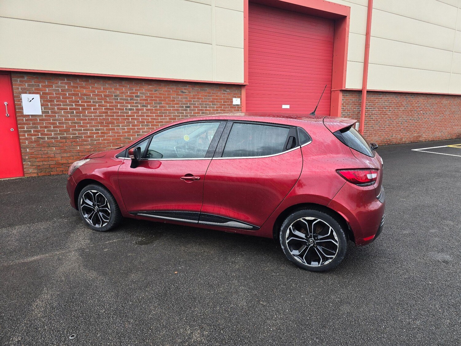 Used Renault Clio 2019 for sale - 76326457: Photo 14