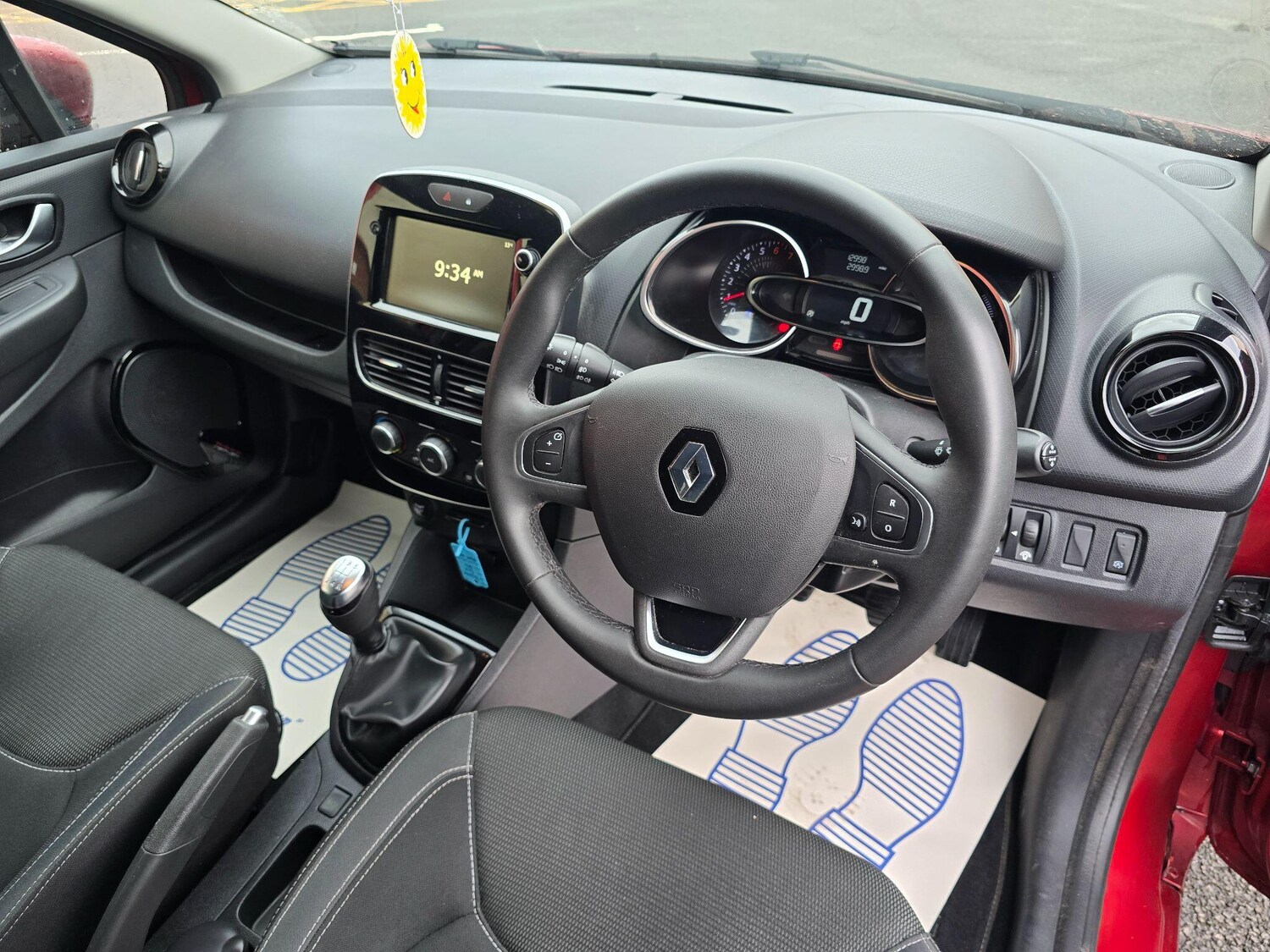 Used Renault Clio 2019 for sale - 76326457: Photo 3