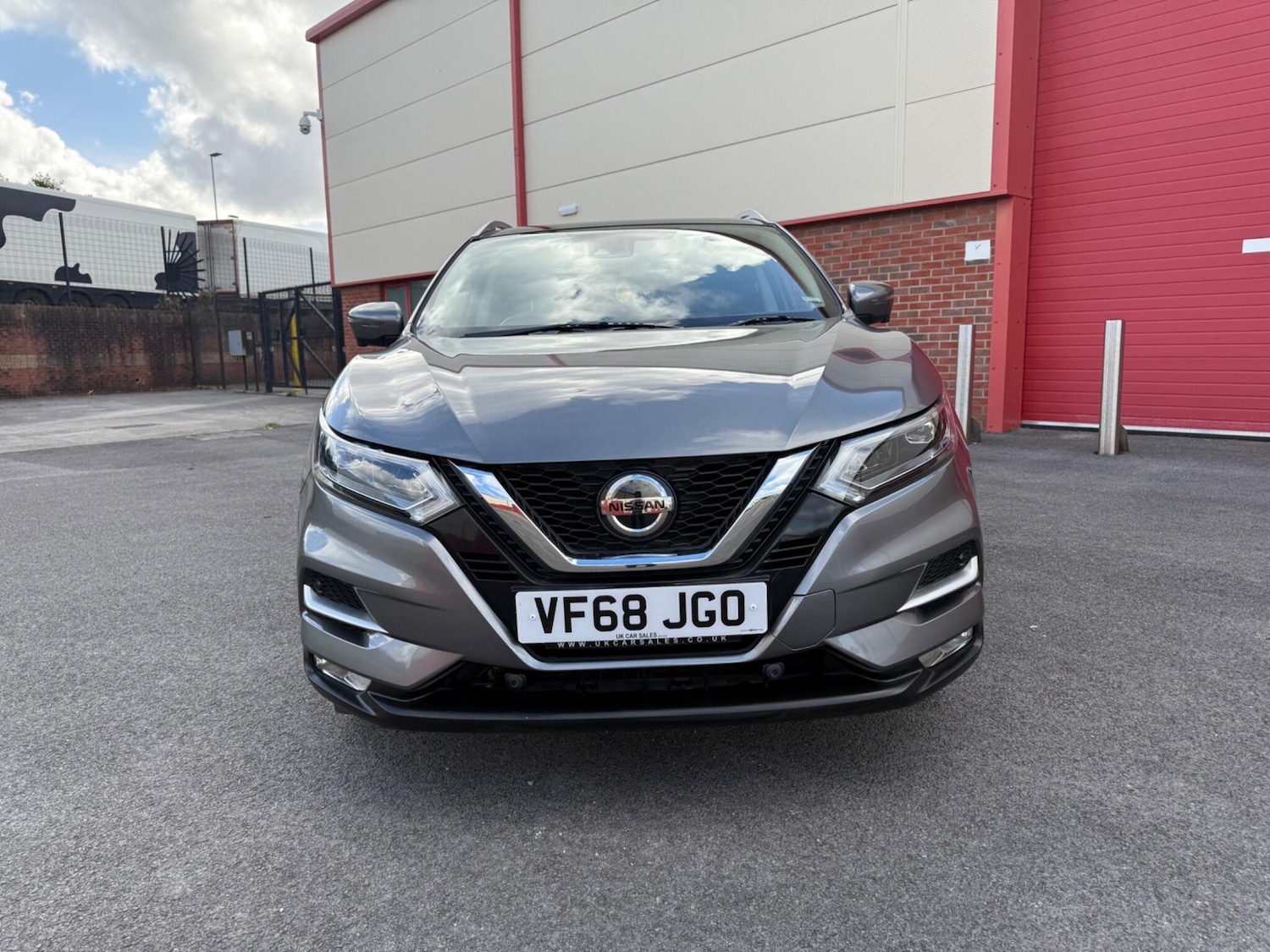 Used Nissan Qashqai for sale - 77091395: Photo 2