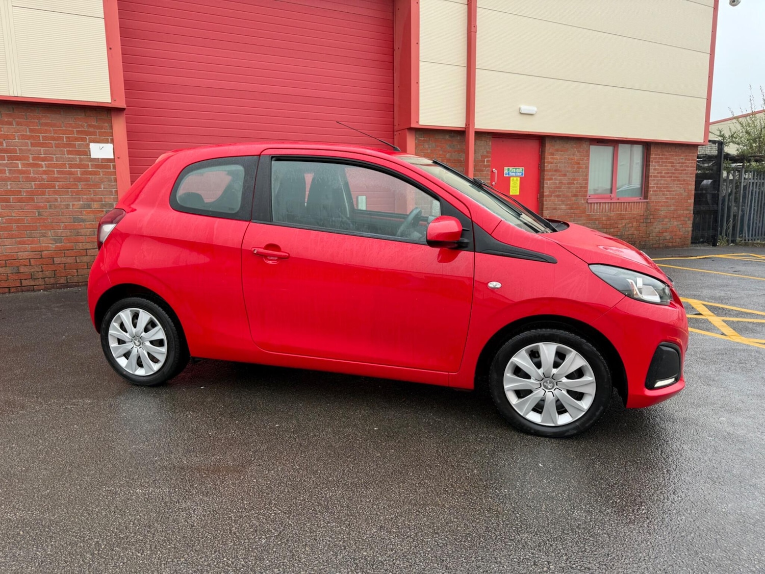 Used Peugeot 108 2014 for sale - 76992005: Photo 5