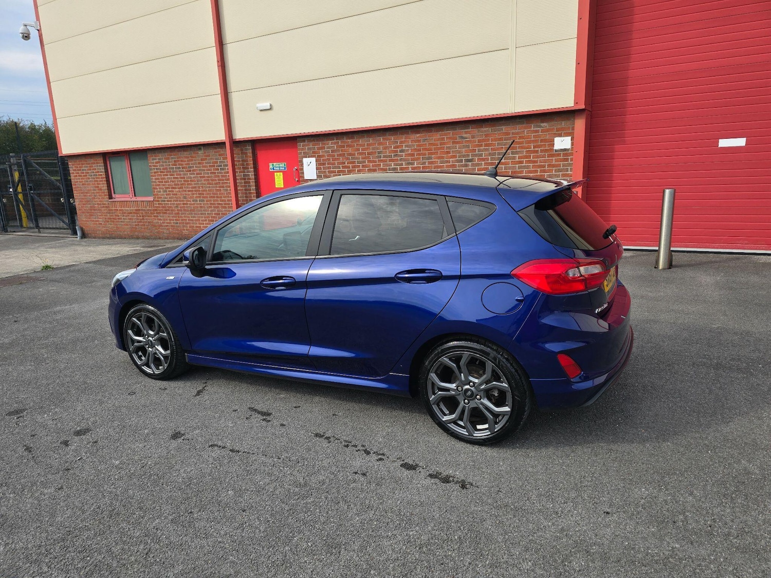 Used Ford Fiesta 2017 for sale - 76032357: Photo 13