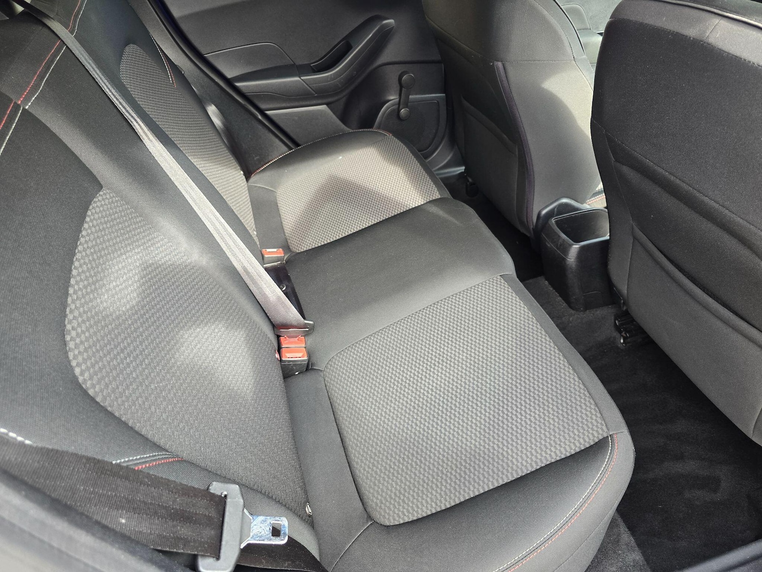 Used Ford Fiesta 2017 for sale - 76032357: Photo 19