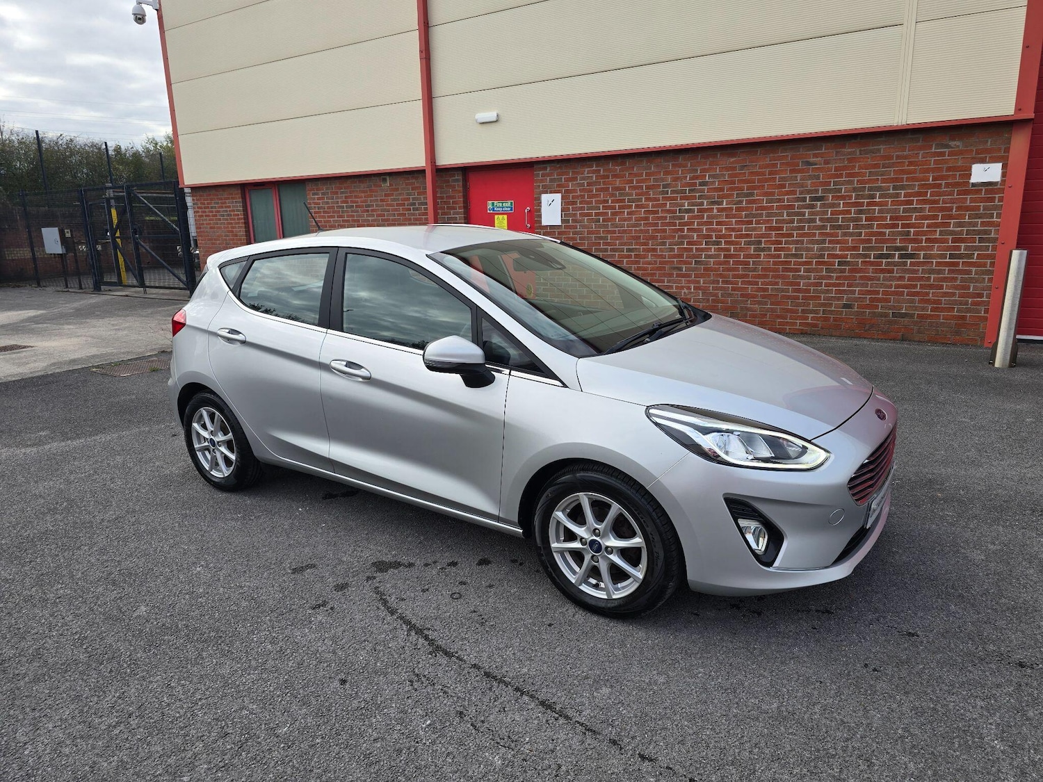 Used Ford Fiesta 2017 for sale - 76993989: Photo 14