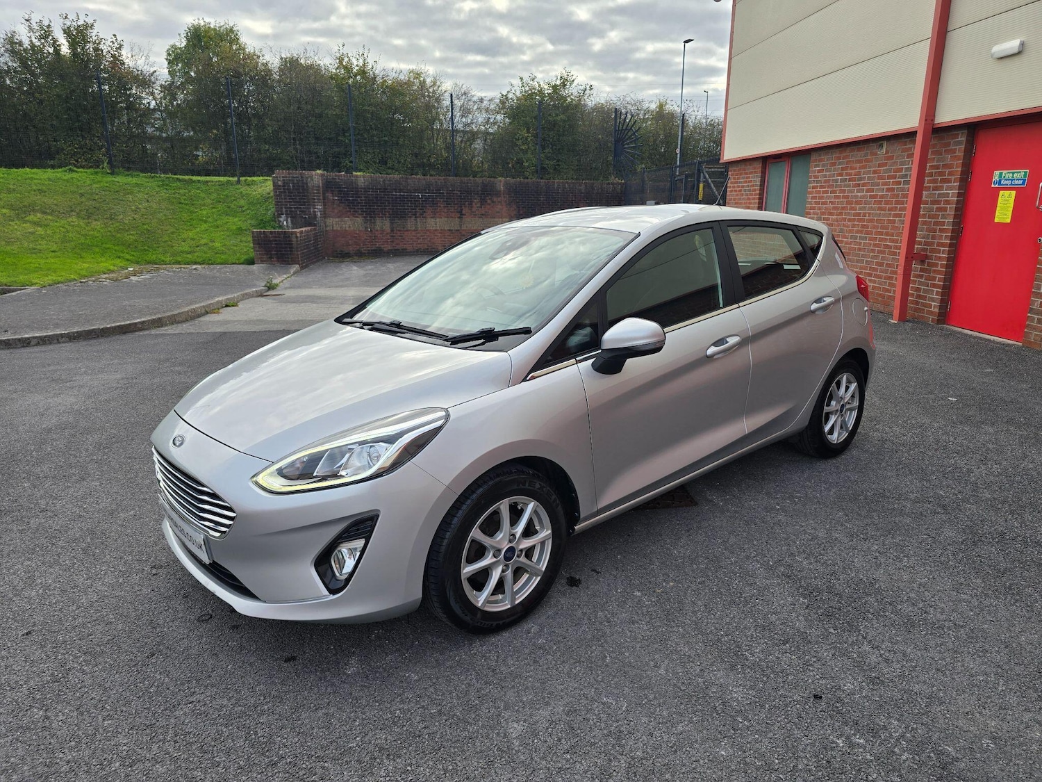 Used Ford Fiesta 2017 for sale - 76993989: Photo 18