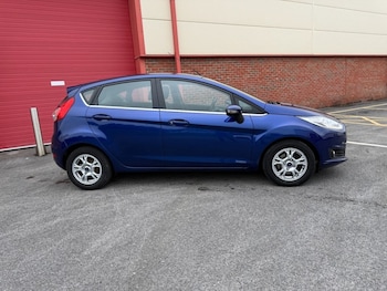 Used Ford Fiesta 2015 for sale - 78839971: Photo
