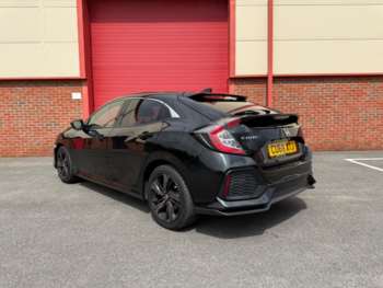 Used Honda Civic 2018 for sale - 74875319: Photo