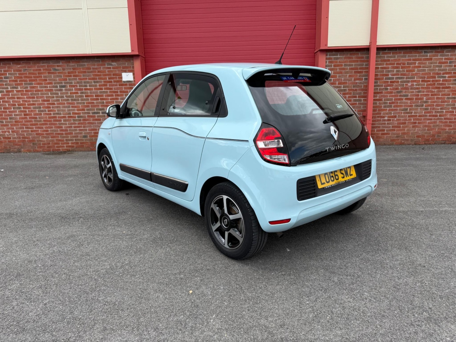 Vehicle 5